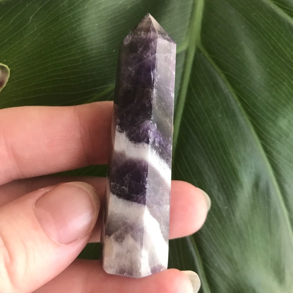 ✨Charged✨ Chevron dream amethyst gemstone towers - Picture 4 of 4